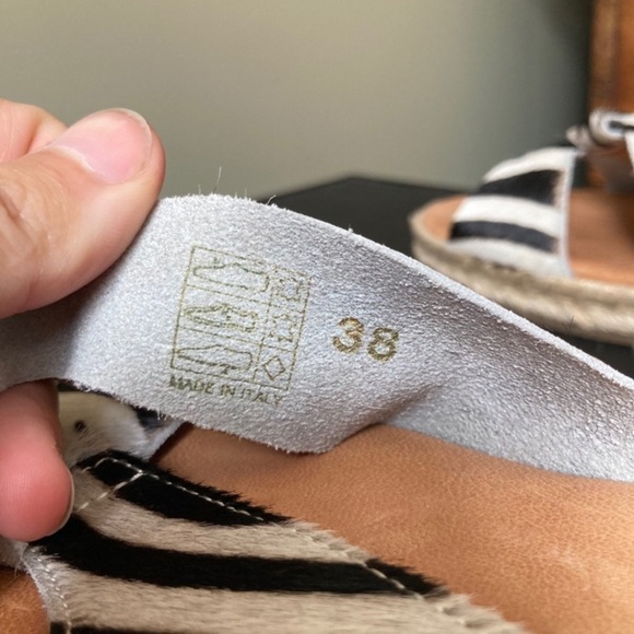 Joie | Rafi Zebra Stripe Patterned Leather Espadrilles Flat Platform Sandal - Picture 7 of 8